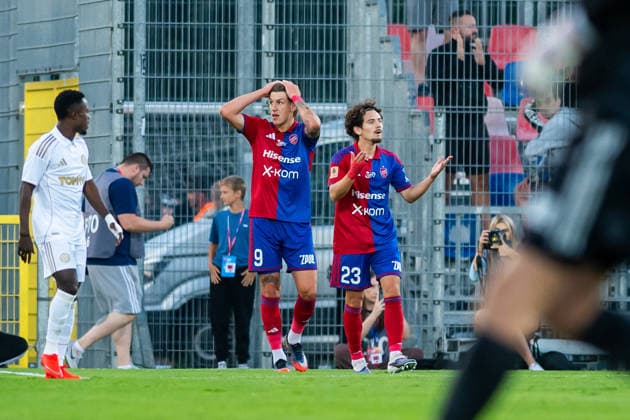 Patryk Makuch Karol Struski seen during the UEFA Conference League 2026 27 Play Off Round Second Leg match between teams of Rakow Czestochowa and Hajduk Split (Gleb Soboliev Ball Raw Images) Czestochowa Miejski Stadion PiÅ‚karski Rakow Poland Copyright: xGlebxSobolievx glebsoboliev_RAKvHAJ_011
