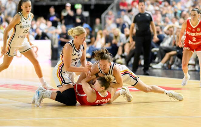 l r Emma Eichmeyer (Germany), Elif Bayram (Turkey), and Britta Daub (Germany) battle for the ball; action; one-on-one; women s basketball international friendly; Germany vs. Turkey on August 27, 2026, in Cologne, Germany, at the LanxessArena