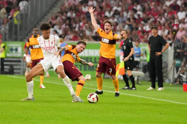 UEFA Conference League Qualifier: SC Freiburg vs. FC Motherwell, August 27, 2026: Head-to-head matchup between Derry Scherhant (SC Freiburg, No. 7) and Alex Lowry (FC Motherwell, No. 11) in the UEFA Conference League Qualifier: SC Freiburg vs. FC Motherwell at Europa-Park Stadium on August 27, 2026 Copyright: xBEAUTIFULxSPORTS Boscox