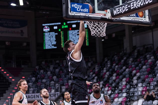 Exhibition Game: Telekom Baskets Bonn vs. VET CONCEPT Gladiators Trier, August 27, 2026; Grayson Murphy of Telekom Baskets Bonn scores on a layup during the exhibition game between Telekom Baskets Bonn and VET CONCEPT Gladiators Trier on August 27, 2026, at the Telekom Dome in Bonn Copyright: xBEAUTIFULxSPORTS Derixx