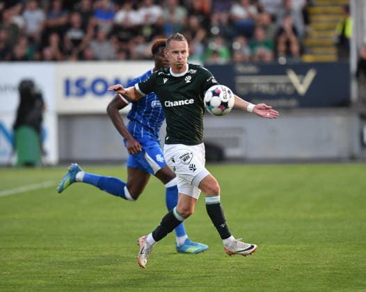 Football Conference League fourth qualifying round match: FK Jablonec vs Glasgow Rangers in Jablonec nad Nisou, Czech Republic, August 27, 2026. From left Emmanuel Fernandez of Glasgow Rangers, Jan Chramosta of Jablonec. (CTKxPhoto VitxCerny) CTKPhotoP2026082707571  CTKPhotoP2026082707571