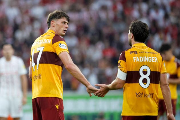 Seb Palmer Houlden, Motherwell FC, 47, and Lukas Fadinger, Motherwell FC, 08, Germany, soccer, UEFA Conference League, playoffs, 2026–2027, SC Freiburg vs. Motherwell FC, August 27, 2026, Freiburg im Breisgau, Europa-Park Stadium, Germany Copyright: xGrantxHubbsx