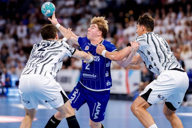 Kiel, August 27, 2026 Handball, 2026-27 Bundesliga 1, THW Kiel vs. TBV Lemgo Lippe Rasmus Ankermann (THW Kiel), 22, Lukas Hutecek (TBV Lemgo Lippe), 2, Julian Köster (THW Kiel), 7
