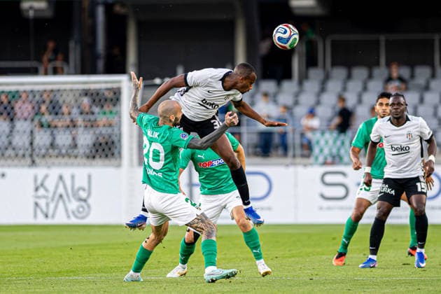 UEFA Europa League play-offs, 2nd leg – Kauno Žalgiris vs Besiktas at Dariaus ir Gireno Stadium, Kaunas, Lithuania. Tiago Djalo heads the ball during the UEFA Europa League play-offs second leg match between Kauno Žalgiris and Besiktas at Dariaus ir Gireno Stadium in Kaunas, Lithuania. Kaunas Kaunas Lithuania