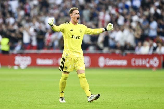 AMSTERDAM - Ajax goalkeeper Marc-AndrÃ ter Stegen reacts after the 1-0 during the UEFA Conference League match between AFC Ajax and Sion at the Johan Cruijff ArenA on August 27, 2026 in Amsterdam, the Netherlands. OLAF KRAAK ANP xVIxANPxSportx xxANPxIVx 566383134 originalFilename: 566383134.jpg