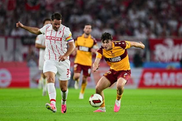 Philipp Lienhart of SC Freiburg and Tom Sparrow of Motherwell Freiburg v Motherwell, UEFA Conference League, Play-Off Round, Second Leg, Football, Europa-Park-Stadion, Freiburg, Germany - 27 Aug 2026Freiburg Europa-Park-Stadion Germany  Copyright: xMaxxKrause Shutterstockx 17118930cj