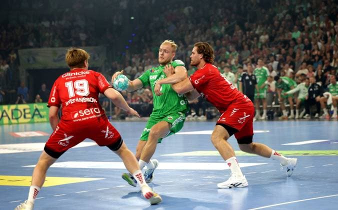 Handball, 1st Handball Bundesliga, Füchse Berlin vs. MT Melsungen, August 27, 2026, Max Schmeling Halle, Berlin, Defense 25, Matthes Langhoff Handball, 1st Handball Bundesliga, Füchse Berlin vs. MT Melsungen, August 27, 2026, Max Schmeling Halle, Berlin, Defense 25, Matthes Langhoff Copyright: xBEAUTIFULxSPORTS E.Schneiderx
