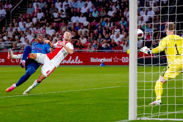 AMSTERDAM FC Sion striker Winsley Boteli scores the equalizer to make it 1–1 during the UEFA Conference League match at the Johan Cruijff ArenA on August 27, 2026, in Amsterdam, the Netherlands. Photo by DeFodi Images