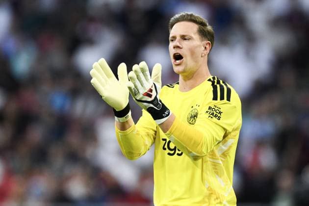 AMSTERDAM - Ajax goalkeeper Marc-AndrÃ ter Stegen reacts after the 1-1 draw during the UEFA Conference League match between AFC Ajax and Sion at the Johan Cruijff ArenA on August 27, 2026 in Amsterdam, the Netherlands. OLAF KRAAK ANP xVIxANPxSportx xxANPxIVx 566384488 originalFilename: 566384488.jpg