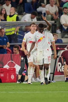 Salzburg, Austria, August 27, 2026 — 2026–2027 UEFA Europa League Playoffs, Second Leg: FC Red Bull Salzburg vs. Mjällby AIF. Pictured: Goal, 1–0 by Karim Konate, RB Red Bull Arena Copyright: xFotostandx xWassmuthx