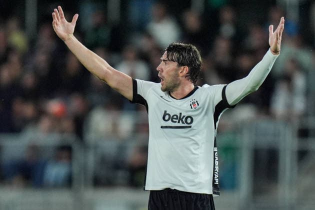 Kauno Zalgiris v Besiktas - UEFA Europa League KAUNAS, LITHUANIA - AUGUST 27: Dusan Vlahovic of Besiktas gestures during the UEFA Europa League play-off second-leg match between Kauno Zalgiris and Besiktas at Dariaus ir Gireno Stadium in Kaunas, Lithuania on August 27, 2026. Cemal Yurttas Anadolu Kaunas Lithuania. Editorial use only. Please get in touch for any other usage.  Copyright: x2026xAnadoluxCemalxYurttasx