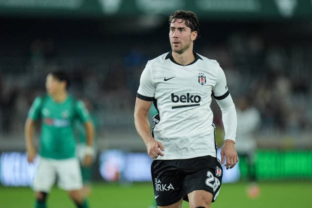 Kauno Zalgiris v Besiktas - UEFA Europa League KAUNAS, LITHUANIA - AUGUST 27: Dusan Vlahovic of Besiktas in action during the UEFA Europa League play-off second-leg match between Kauno Zalgiris and Besiktas at Dariaus ir Gireno Stadium in Kaunas, Lithuania on August 27, 2026. Cemal Yurttas Anadolu Kaunas Lithuania. Editorial use only. Please get in touch for any other usage.  Copyright: x2026xAnadoluxCemalxYurttasx