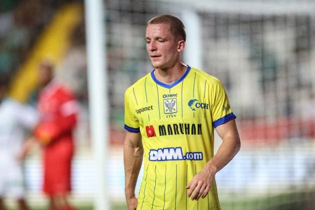STVV s Robert-Jan Vanwesemael looks dejected during a soccer game between Cypriot AC Omonia Nicosia and Belgian soccer team Sint-Truidense V.V., Thursday 27 August 2026 in Nicosie, Cyprus, on the return leg of the play-off round for the UEFA Europa League league phase. STVV won the first leg 1-0. BRUNOxFAHY  x184507334x