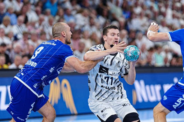 Christian O Sullivan, TBV Lemgo Lippe, 09; Elias Ellefsen, Skipagotu, THW Kiel, 71 GER; THW Kiel vs. TBV Lemgo Lippe, Handball, 1st Bundesliga, Matchday 1, 2026–2027 Season, August 27, 2026 GER, THW Kiel vs. TBV Lemgo Lippe, Handball, 1st Bundesliga, Matchday 1, 2026–2027 Season, August 27, 2026 Kiel Copyright: xEibner-Pressefoto MarcelxvonxFehrnx EP_MFN
