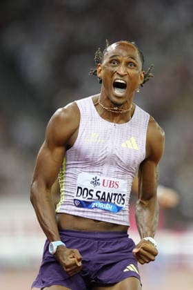 Zürich, Switzerland - August 27: Alison dos Santos (BRA) with a new world record competes in the 400m Hurdles Men during the Wanda Diamond League Weltklasse Zürich at Stadion Letzigrund on August 27, 2026 in Zürich, Switzerland.  Copyright: xKjetilxWaberx xSPPx Sportspressphoto_SPR217223