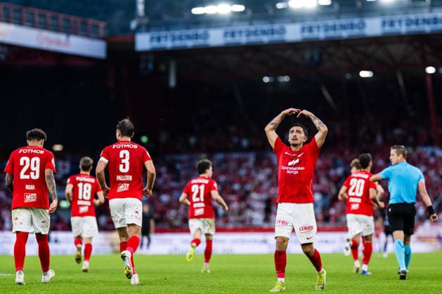 August 27, 2026: Niklas Castro of Brann celebrates after scoring the 3-2 goal on a penalty kick during the UEFA Conference League playoff match between Brann and PAOK on August 27, 2026 in Bergen. Photo by Marius Simensen. BILDBYRAN COP 238 bbeng brann football soccer celebration paok playoff skb uecl uefa conference league  Copyright: MARIUSxSIMENSEN BB260827BB864