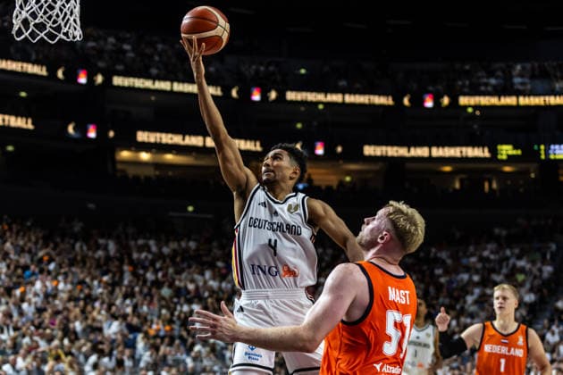 August 27, 2026, GER, FIBA 2027 Basketball World Cup, European Qualifiers, Cologne, Germany vs. Turkey; Maodo Lo (Germany), No. 4, in a one-on-one matchup against Rienk Mast (Netherlands), No. 51; Cologne, LANXESS Arena, North Rhine-Westphalia, Germany