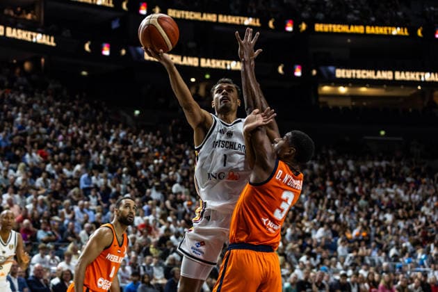 August 27, 2026, GER, FIBA 2027 Basketball World Cup, European Qualifiers, Cologne, Germany vs. Turkey; Oscar Da Silva (Germany) vs. David N. Guessan (Netherlands); 3, Cologne, LANXESS Arena, North Rhine-Westphalia, Germany