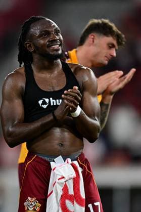 Regan Charles-Cook of Motherwell after the full time whistle Freiburg v Motherwell, UEFA Conference League, Play-Off Round, Second Leg, Football, Europa-Park-Stadion, Freiburg, Germany - 27 Aug 2026Freiburg Europa-Park-Stadion Germany  Copyright: xMaxxKrause Shutterstockx 17118930dg