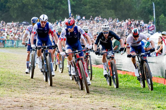 TRENTO, ITALY, AUGUST 27: Adrien Yves Claude Boichis of France (3rd L) led the race during the UCI Mountain Bike World Championships—Men s Elite Cross-Country Short Track—at Val di Sole on August 27, 2026, in Trento, Italy Copyright: xJustPictures.ch FrancescoxMinghettix jp-en-EuSpIm-JP6_FRM_UCIWC_MenShort_27_Aug_00007