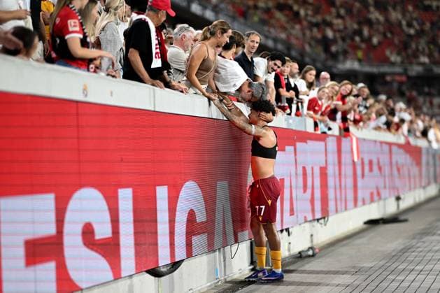 Willy Vogt of Motherwell after the full time whistle Freiburg v Motherwell, UEFA Conference League, Play-Off Round, Second Leg, Football, Europa-Park-Stadion, Freiburg, Germany - 27 Aug 2026Freiburg Europa-Park-Stadion Germany  Copyright: xMaxxKrause Shutterstockx 17118930dq