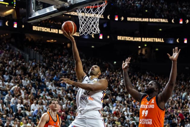 August 27, 2026, GER, FIBA 2027 Basketball World Cup, European Qualifiers, Cologne, Germany vs. Turkey, Johannes Thiemann, Germany, 32, Individual Play, Play, Cologne, LANXESS Arena, North Rhine-Westphalia, Germany