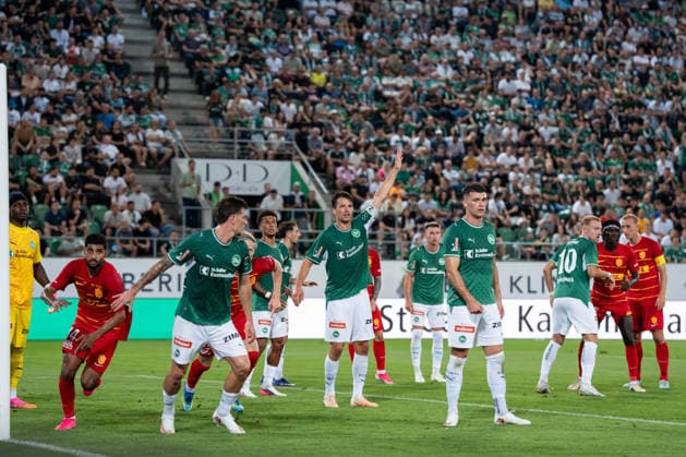 Soccer, UEFA Conference League Qualifier: FC St. Gallen 1879 vs. FC Nordsjælland, Thursday, August 27, 2026, Berit Sitter Stadium, St. Gallen, Switzerland. Action in the penalty area following a corner kick for FC Nordsjælland, Lukas Görtler 16, FC St. Gallen Copyright: xValentinxDomgjonix