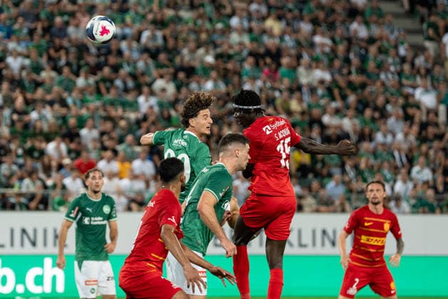 Soccer, UEFA Conference League Qualifying Round: FC St. Gallen 1879 vs. FC Nordsjaelland, Thursday, August 27, 2026, Berit Sitter Stadium, St. Gallen, Switzerland; Leon Frokaj 20, FC St. Gallen’s Leon Frokaj, 20, and FC Nordsjaelland’s Stephen Acquah, 15, in a header duel Copyright: xValentinxDomgjonix