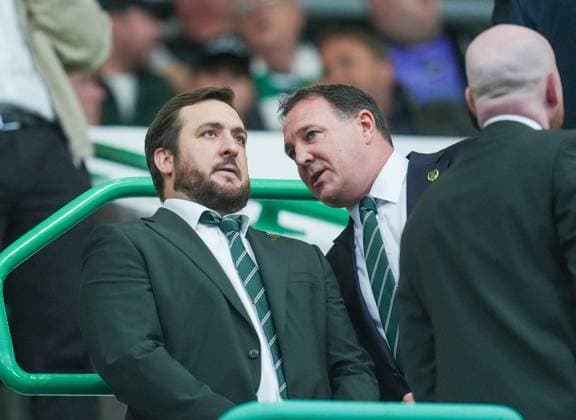 Hibernian owner Ian Gordon with Hibernian Sporting Director Malky Mackay Hibernian v Gent, UEFA Conference League, Play-Off Round, Second Leg, Football, Easter Road, Edinburgh, Scotland, UK - 27 Aug 2026Edinburgh Easter Road United Kingdom  Copyright: xStuartxWallace Shutterstockx 17118942ab