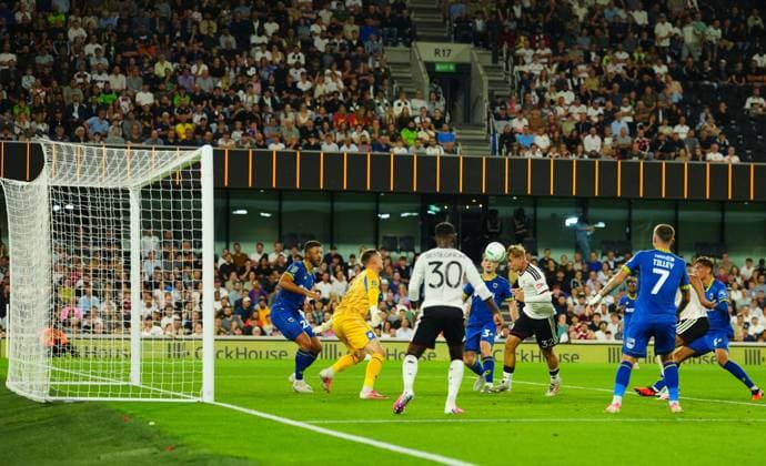 Emile Smith Rowe of Fulham scores the opening goal Fulham v AFC Wimbledon, EFL Carabao Cup, Second Round, Football, Craven Cottage, London, UK - 27 Aug 2026London Craven Cottage United Kingdom EDITORIAL USE ONLY No use with unauthorised audio, video, data, fixture lists, club league logos or live services. Online in-match use limited to 120 images, no video emulation. No use in betting, games or single club league player publications.  Copyright: xJavierxGarcia Shutterstockx 17118946am