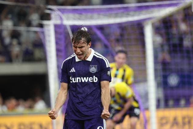 Anderlecht s Mihajlo Cvetkovic pictured celebrating after a goal during a soccer game between Belgian soccer team RSC Anderlecht and Kazakh Kairat Almaty, Thursday 27 August 2026 in Brussels, in on the return leg of the play-off round for the UEFA Europa League phase. VIRGINIExLEFOUR  x0865068725stx