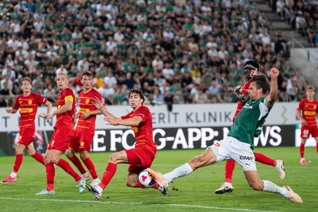 Soccer, UEFA Conference League Qualifying: FC St. Gallen 1879 vs. FC Nordsjælland, Thursday, August 27, 2026, Berit Sitter Stadium, St. Gallen, Switzerland. Lukas Görtler, 16, FC St. Gallen takes a shot on goal. Copyright: xValentinxDomgjonix