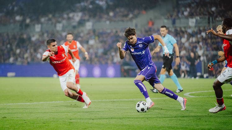 SOCCER - UEFA ECL, A.Wien vs Braga VIENNA,AUSTRIA,27.AUG.26 - SOCCER - UEFA Conference League, play-off, FK Austria Wien vs Sporting Braga. Image shows Sanel Saljic (A.Wien).  GEPAxpictures xAlexanderxSolc