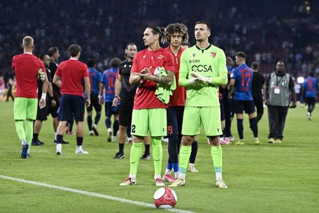 AMSTERDAM - Sion players react after a 5-3 loss during the UEFA Conference League match between AFC Ajax and Sion at the Johan Cruijff ArenA on August 27, 2026 in Amsterdam, the Netherlands. OLAF KRAAK ANP xVIxANPxSportx xxANPxIVx 566393077 originalFilename: 566393077.jpg