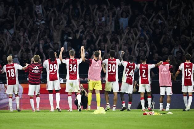 AMSTERDAM - Ajax players celebrate the 5-3 victory during the UEFA Conference League match between AFC Ajax and Sion at the Johan Cruijff ArenA on August 27, 2026 in Amsterdam, the Netherlands. OLAF KRAAK ANP xVIxANPxSportx xxANPxIVx 566393248 originalFilename: 566393248.jpg
