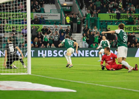 Hibernian v K.A.A. Gent UEFA Europa Conference League Martin Boyle of Hibernian celebrates scoring his teams first goal during the UEFA Europa Conference League Play-Off Second Leg match at Easter Road, Edinburgh 27 08 2026 UK Newspapers OUT Copyright: xFredxPalmerx FIL-23844-0063