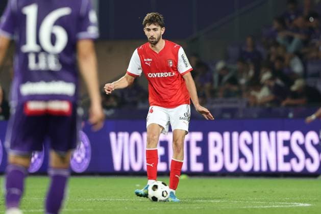 27.August.2026 - SOCCER - 2026 27 UEFA Conference League Play-offs, 2nd Leg, FK Austria Wien vs Sporting Braga Demir Ege Tiknaz (SC Braga) is in action Vienna Franz-Horr-Stadion (Generali-Arena) Vienna Austria Copyright: xYigitxOermex xPsxImagesxYigitxOermex xPsxImagesx