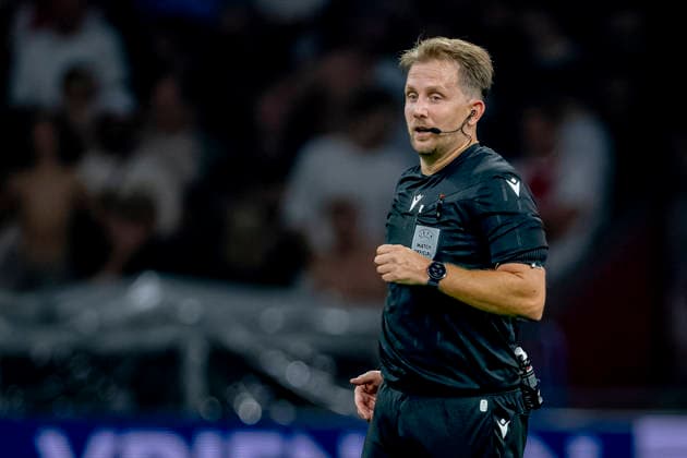 AMSTERDAM: Referee Julian Weinberger during the UEFA Conference League match at the Johan Cruijff ArenA on August 27, 2026, in Amsterdam, the Netherlands. Photo by DeFodi Images