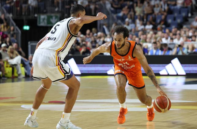 From left: Tristan da Silva, Germany Men s U-15, Troy Koehler, Netherlands Men s U-16; Germany vs. Netherlands, Basketball, DBB, FIBA Basketball World Cup 2027, European Qualifiers, August 27, 2026; Germany vs. Netherlands, Basketball, DBB, FIBA Basketball World Cup 2027, European Qualifiers, August 27, 2026, Cologne Copyright: xEibner-Pressefotox xThomasxStoeckerx EP_TSR