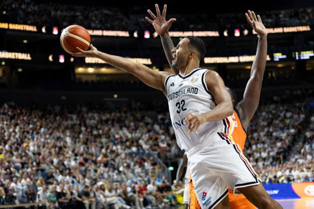 Johannes THIEMANN (GER), 32, with the ball, shooting toward the basket, in action, international basketball game, World Cup qualifier, Germany (GER) vs. the Netherlands (NED), final score 99–83, FIBA Basketball World Cup European Qualifiers, 2nd Round, Group K, on August 27, 2026, at the Lanxess Arena in Cologne