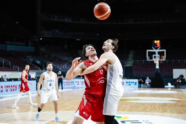 Ryga 27.08.2026 KOSZYKOWKA KOSZKADRA REPREZENTACJA POLSKI MECZ IZRAEL - POLSKA ELIMINACJE MISTRZOSTW SWIATA 2027 - - - MEN BASKETBALL POLISH national team, Nationalteam WORLD CUP SERIES QUALIFIERS GAME ISRAEL - POLAND NZ Dominik Olejniczak , Roman Sorkin , FOT. WOJCIECH FIGURSKI 058SPORT.PL NEWSPIX.PL --- newspix.pl  FOT. WOJCIECH FIGURSKI 058SPOR