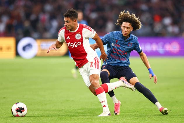 AMSTERDAM, NETHERLANDS - AUGUST 27: Franck Surdez of FC Sion, Lucas Rosa of Ajax during the UEFA Conference League match between Ajax and FC Sion at Johan Cruijff Arena on August 27, 2026 in Amsterdam, Netherlands.  Copyright: xMTB MBxMediax