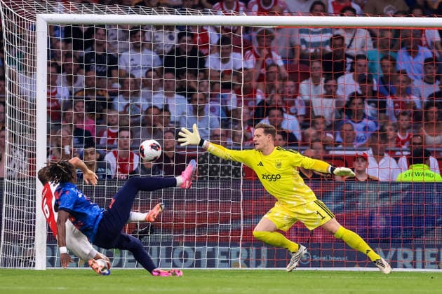 AMSTERDAM, NETHERLANDS - AUGUST 27: Josias Lukembila of FC Sion scores his team s first goal past AFC Ajax goalkeeper Marc-Andre ter Stegen during the UEFA Conference League 2026 27 Play Off Round Second Leg match between AFC Ajax and FC Sion at the Johan Cruijff ArenA on August 27, 2026 in Amsterdam, Netherlands.  Copyright: xRenexNijhuis MBxMediax