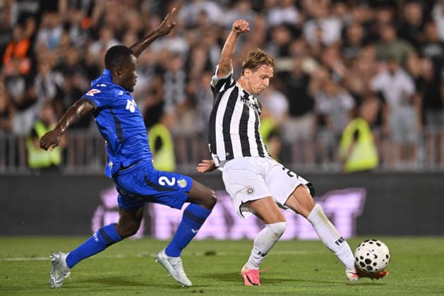 PARTIZAN vs GETAFE NIKOLA CUMIC vs DAKONAM DJENE football Partizan vs Gefafe UEFA Conference League qualifications match at Partizan stadium, Belgrade 27.08.2026 Foto: FOOTBALL, UEFA CONFERENCE LEAGUE QUALIFICATIONS, PARTIZAN, GETAFE Belgrade Partizan stadium Serbia Copyright: xMarkoxMetlas xMNxPressx
