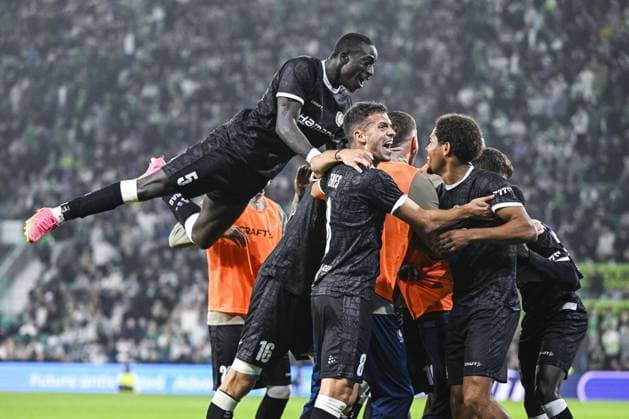 Gent s players celebrate after scoring during a soccer game between Scottish team Hibernian FC and Belgian soccer team KAA Gent, Thursday 27 August 2026 in Edinburgh, on the return leg of the play-off round for the UEFA Conference League league phase. TOMxGOYVAERT  x184519277x
