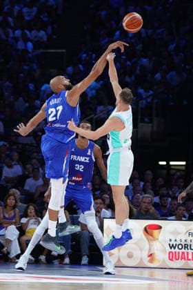 BASKET : France vs SlovÃ nie - Eliminatoires de la Coupe du Monde FIBA 2027 - 27 08 2026 Rudy Gobert Equipe de France Premiere journÃ e de la deuxieme phase des Ã liminatoires de la Coupe du Monde FIBA 2027.  Copyright: xx
