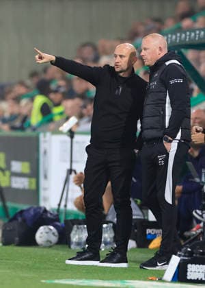 Hibernian v K.A.A. Gent UEFA Europa Conference League David Gray Hibernian Head Coach with Craig Samson Hibernian Goal Keeper Coach during the UEFA Europa Conference League Play-Off Second Leg match at Easter Road, Edinburgh 27 08 2026 UK Newspapers OUT Copyright: xFredxPalmerx FIL-23844-0166