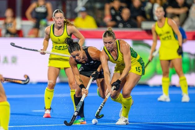 AMSTELVEEN, 27-08-2026, Wagener Stadion, FIH Hockey World Cup 2026 Women, 2026. Maria-Jose Granatto and Kaitlin Nobbs during the game Argentina - Australia (women). Argentina - Australia (women)  x206100828x Copyright: