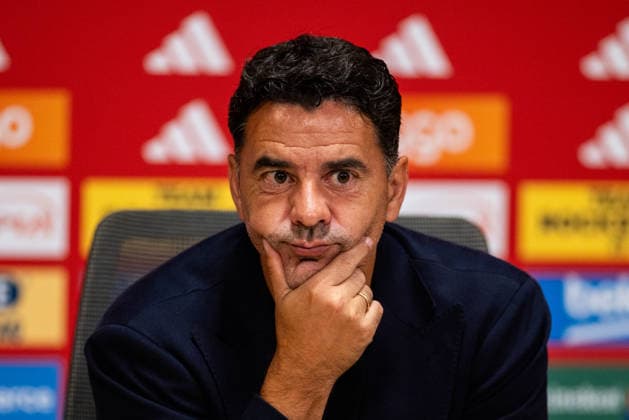 AMSTERDAM, NETHERLANDS - AUGUST 27: AFC Ajax head coach Michel attends a press conference, PK, Pressekonferenz after the UEFA Conference League 2026 27 Play Off Round Second Leg match between AFC Ajax and FC Sion at the Johan Cruijff ArenA on August 27, 2026 in Amsterdam, Netherlands.  Copyright: xRenexNijhuis MBxMediax
