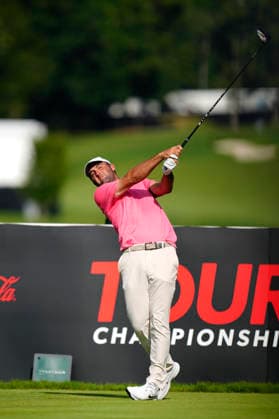 August 27, 2026, Atlanta, Georgia, USA: Scottie Scheffler (USA) hits his tee shot on the 16th hole during the first round at East Lake Golf Club. PGA, Golf Herren Tour TOUR Championship  - ZUMAd212 20260827_zsp_d212_034 Copyright: xRichardxDolex